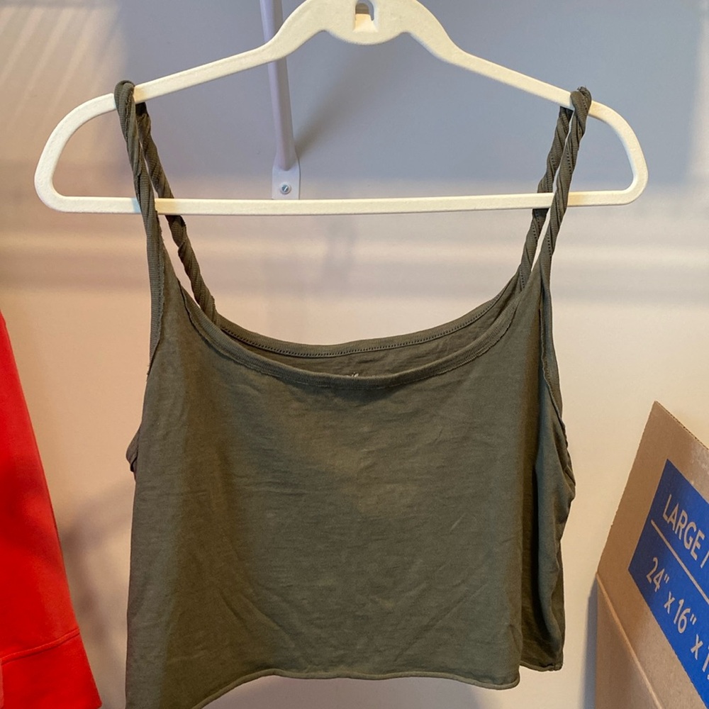 AERIE top